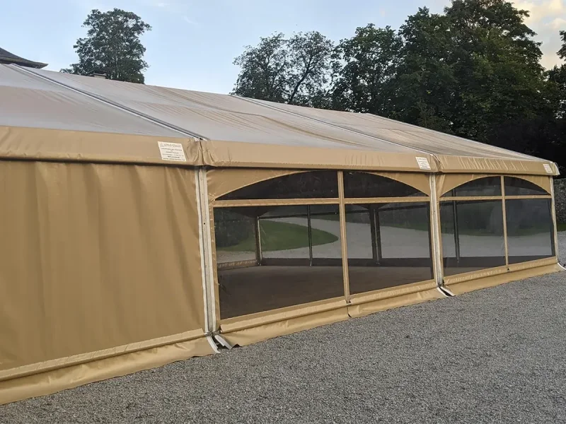 Réalisation - Chapiteaux couleur sable